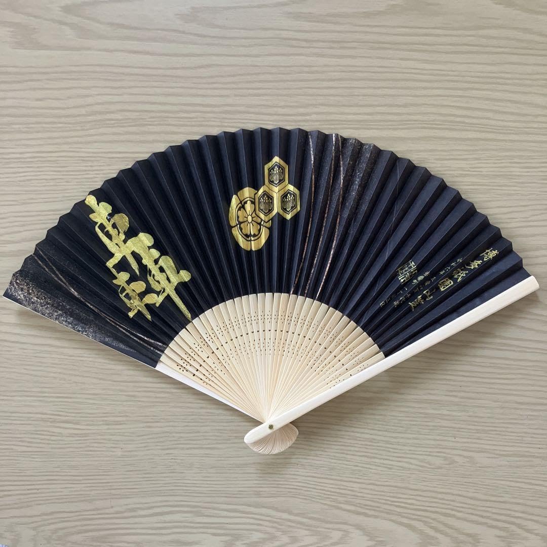 Amazon.co.jp: ｜博多祇園山笠 五番山笠千代流 扇子 : ファッション